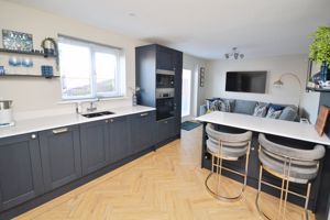 Photo 9- click for photo gallery